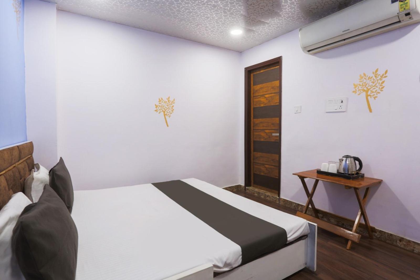 Flips With Mykonos Guest House Yeni Delhi Dış mekan fotoğraf